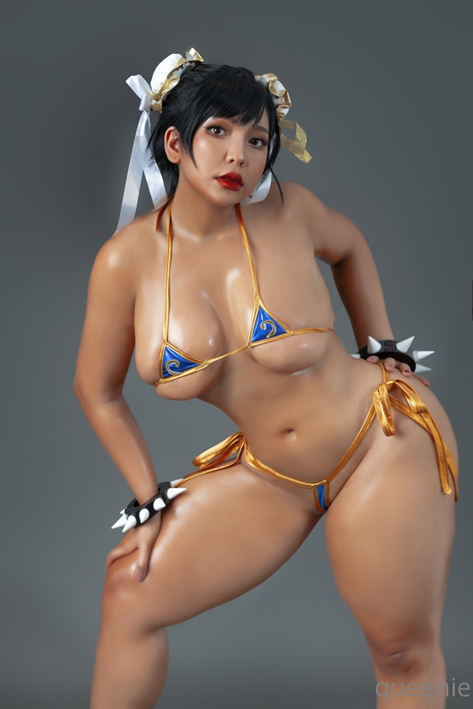 Queenie Chuppy Chun Li Bikini Mitaku