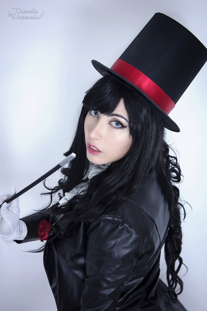 Danielle Vedovelli – Zatanna photo 1-15