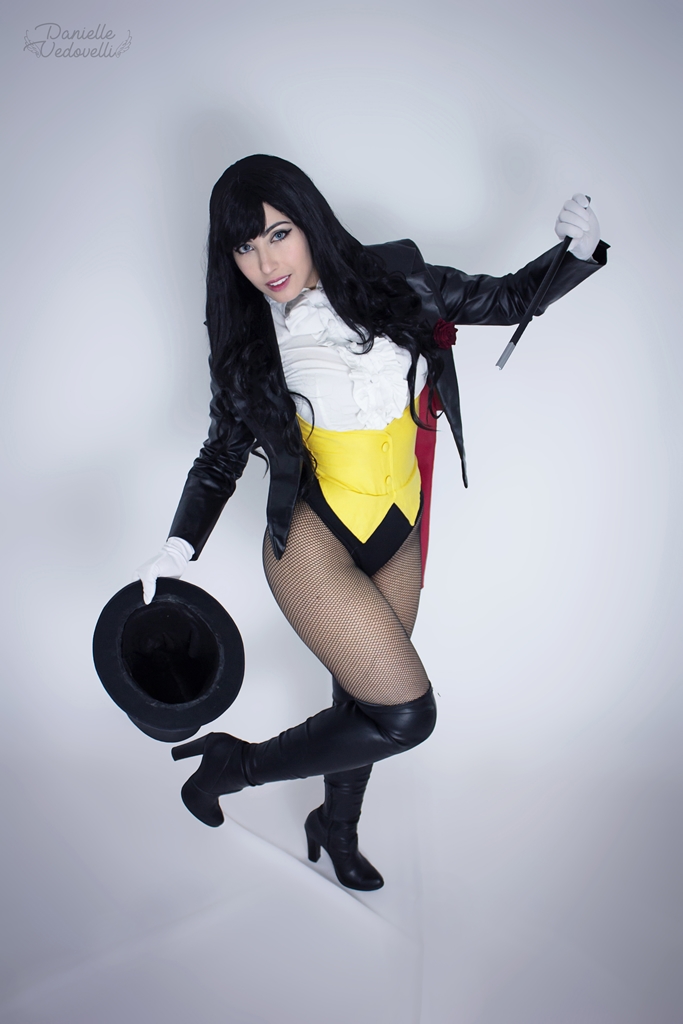 Danielle Vedovelli – Zatanna photo 1-1