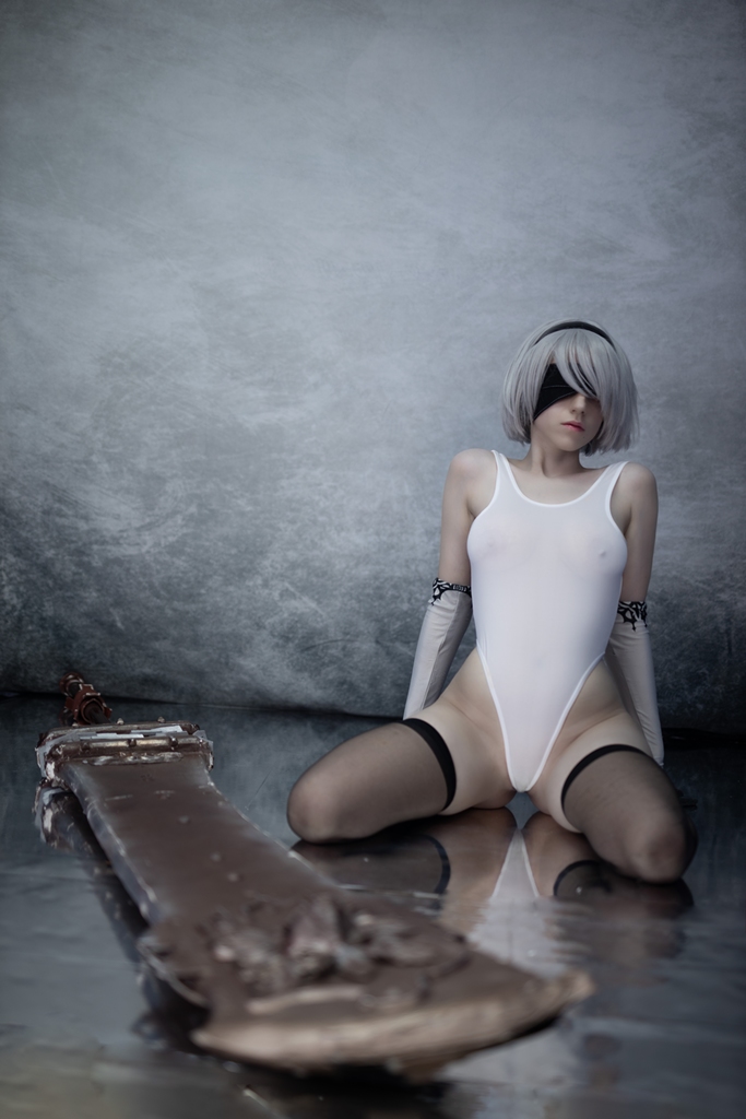 Lana Rain – 2B photo 1-4