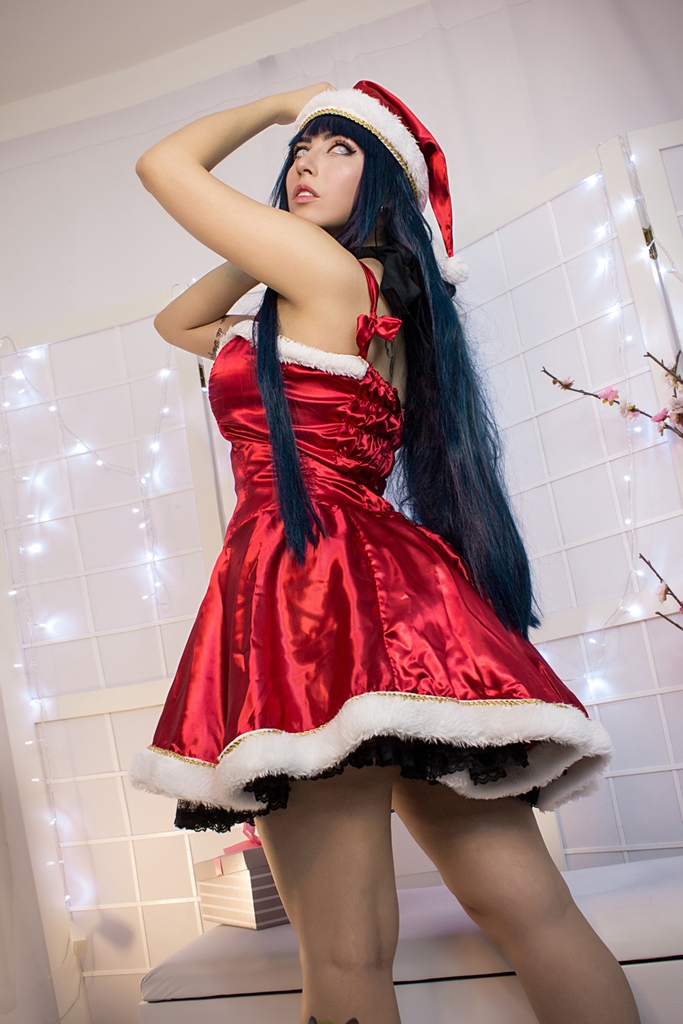 Danielle Vedovelli – Hinata Xmas photo 1-8