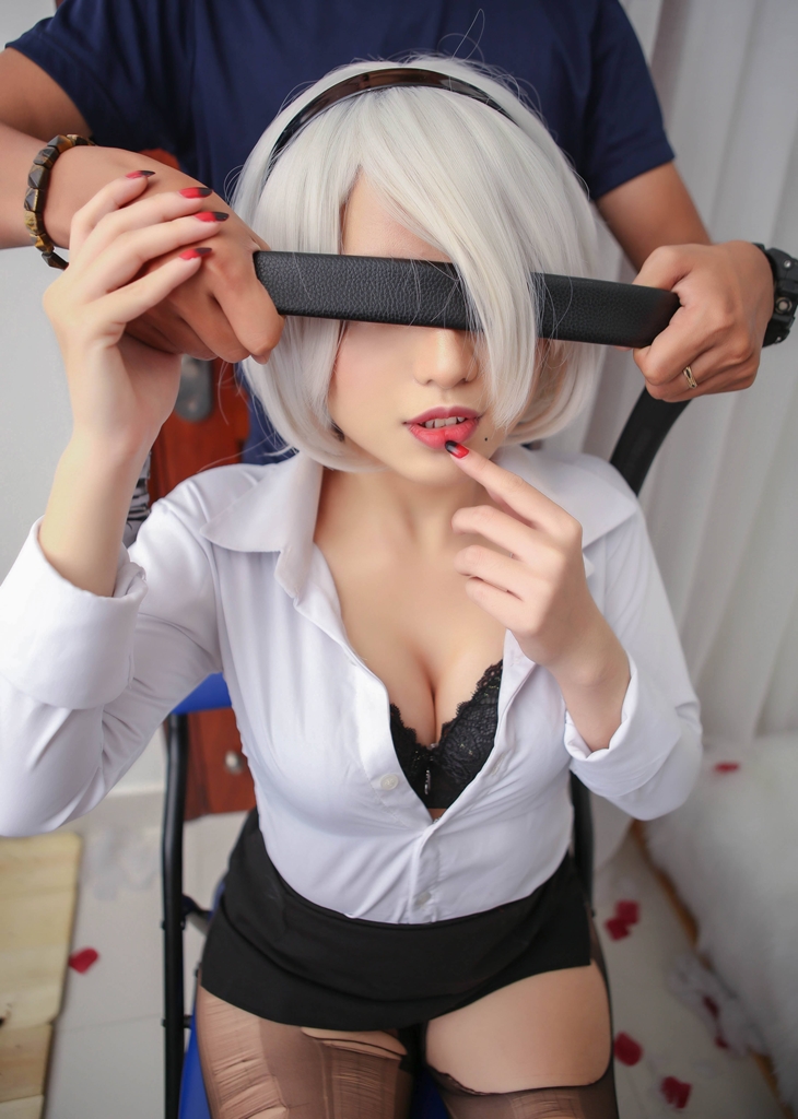 Chono Black – 2B Office Lady photo 1-16