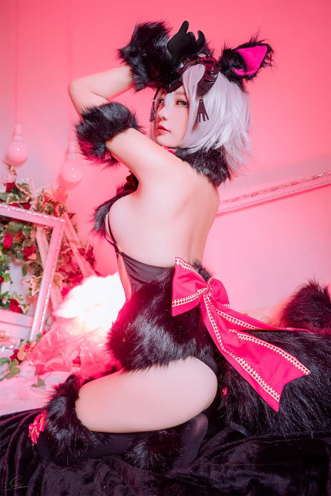 Messie Huang – Jeanne Alter Wolf photo 1-9