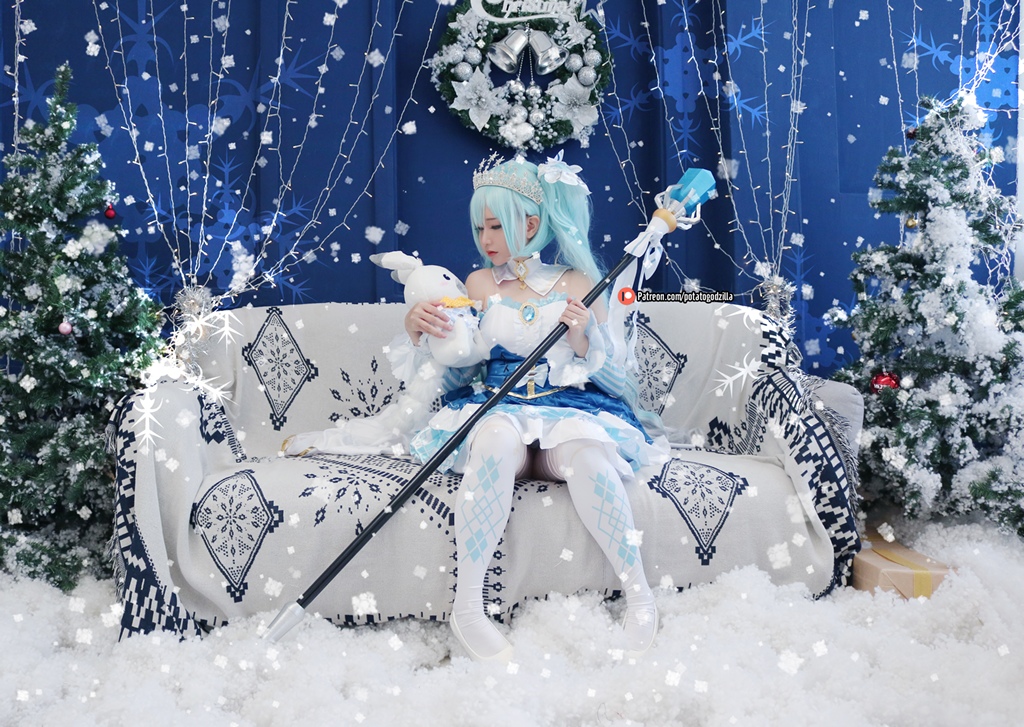 Potato Godzilla – Snow Miku photo 1-18