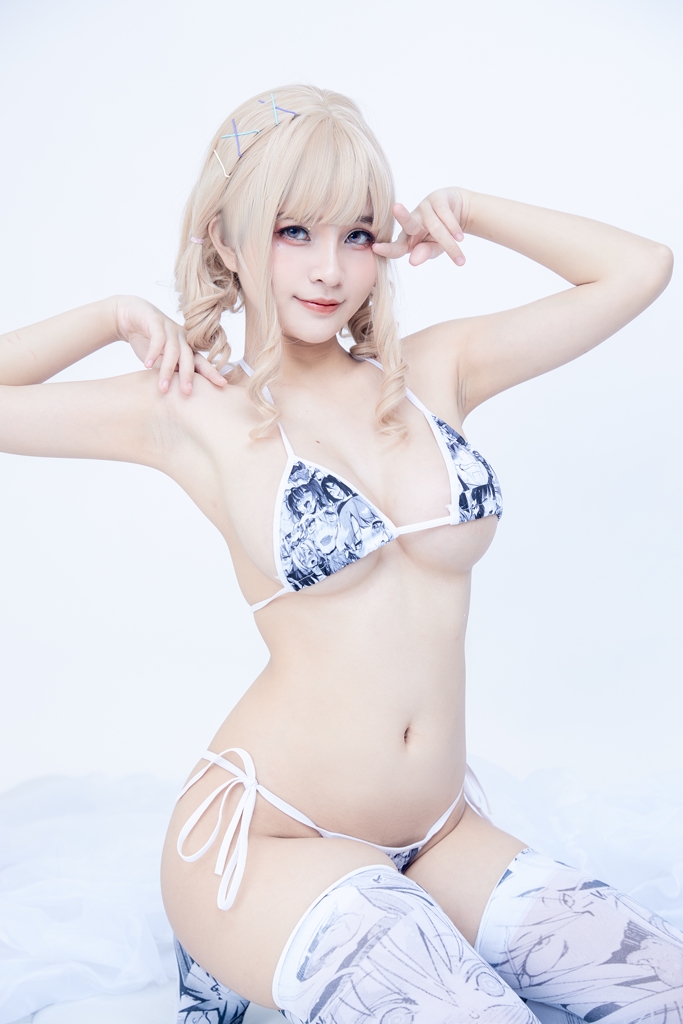 Azami – Ahegao Bikini photo 2-0