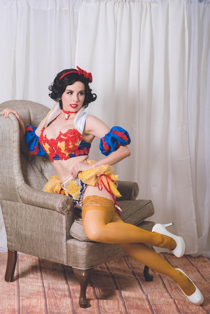 Azulette – Snow White photo 1-2