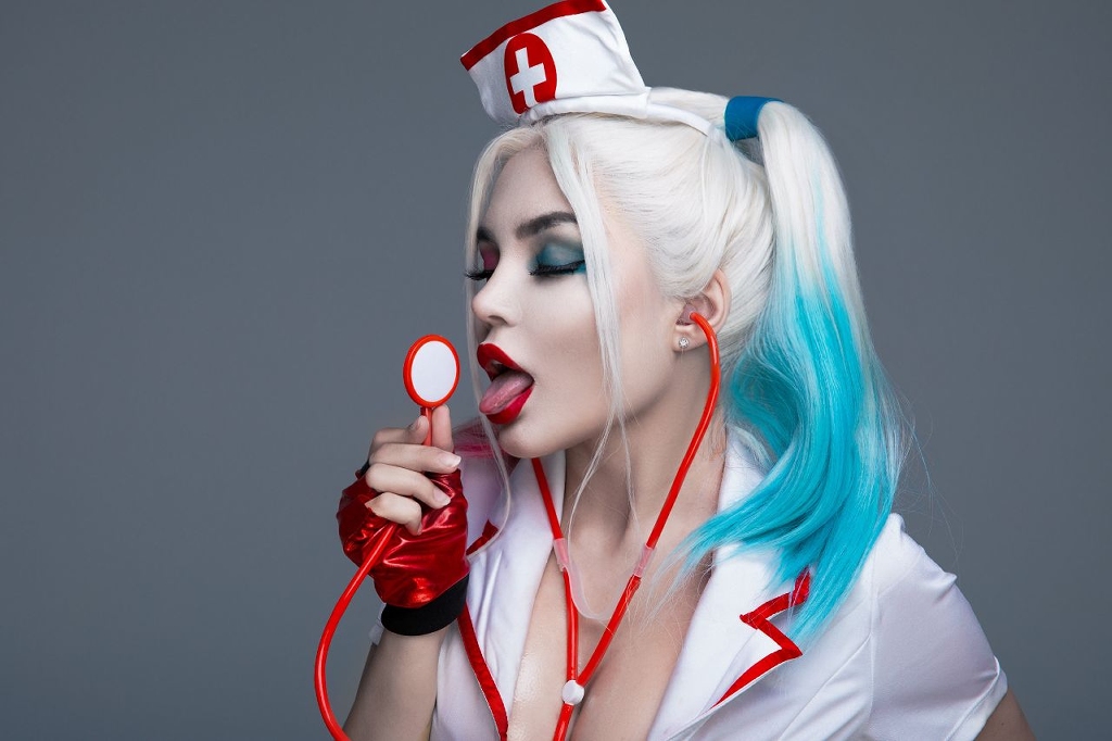 Kalinka Fox – Nurse Harley Quinn photo 1-9