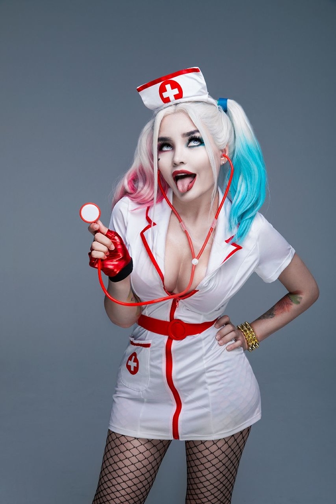 Kalinka Fox – Nurse Harley Quinn photo 1-4