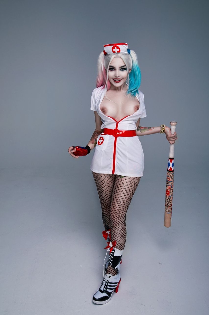 Kalinka Fox – Nurse Harley Quinn photo 1-7