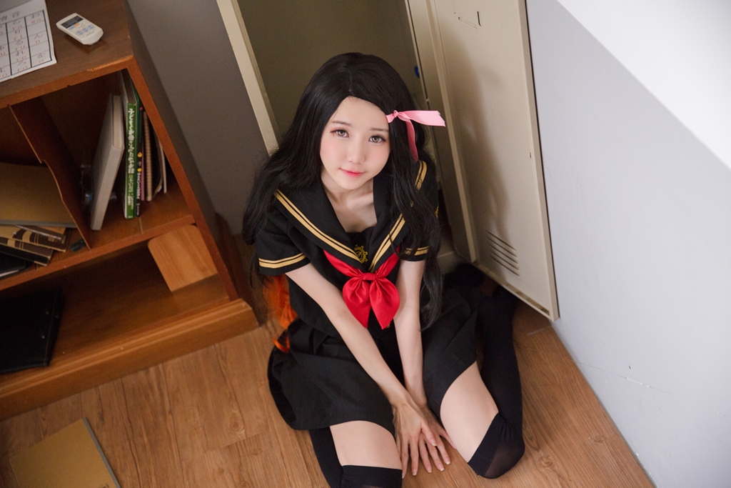 Sally Dorasnow – Nezuko School photo 1-2