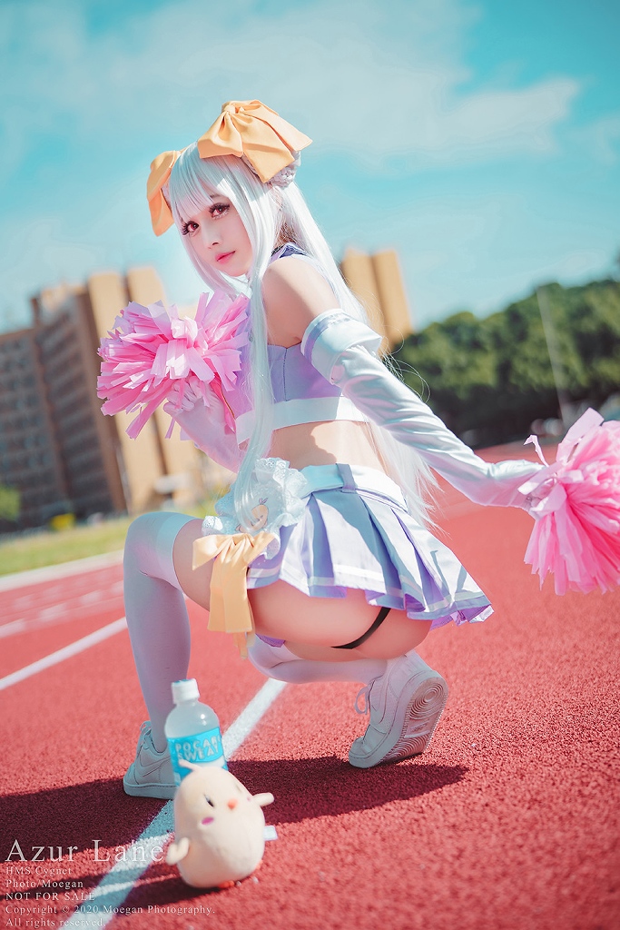 Okita Rinka – Cygnet Cheerleader photo 1-5