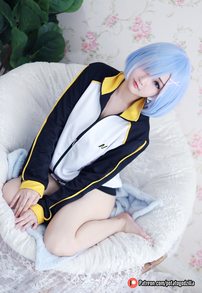 Potato Godzilla – Rem In Subaru Jacket photo 1-16