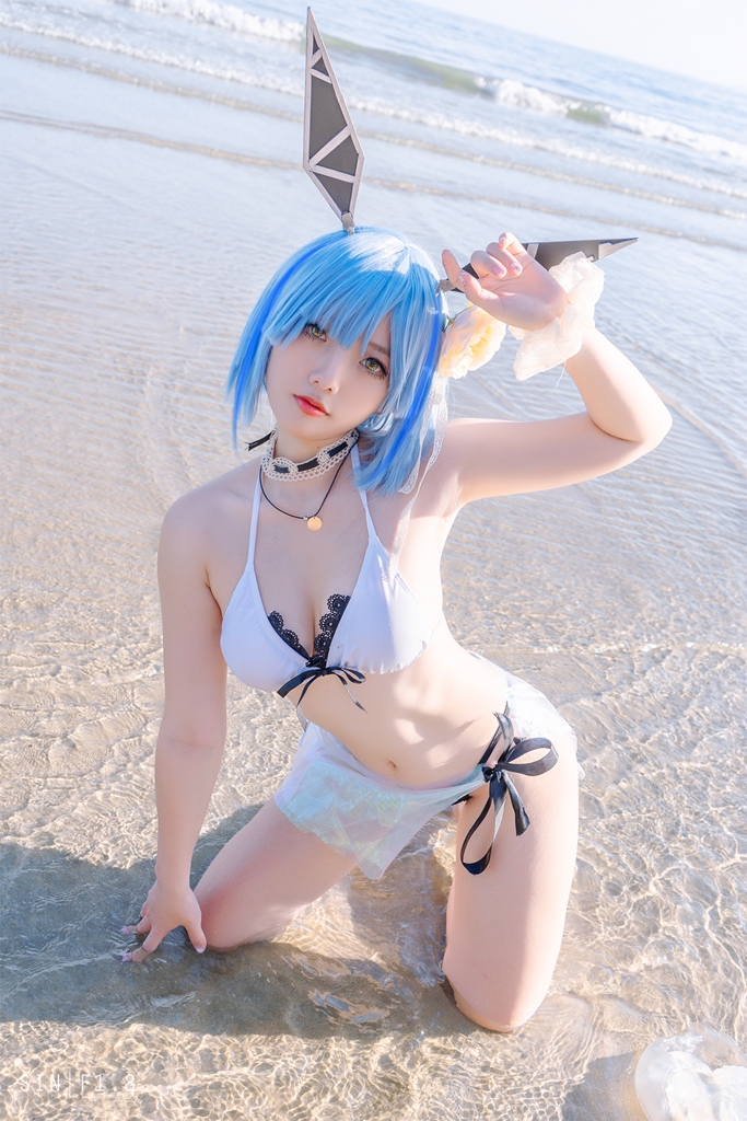 Messie Huang – Gascogne Swimsuit (Azur Lane) photo 1-0