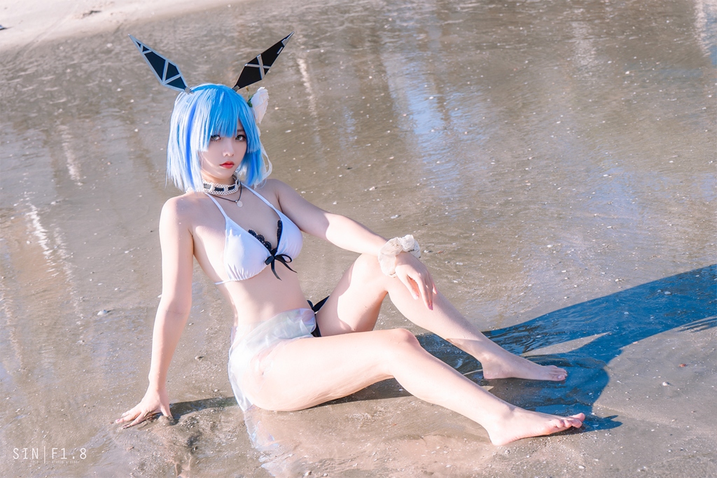 Messie Huang – Gascogne Swimsuit (Azur Lane) photo 1-9