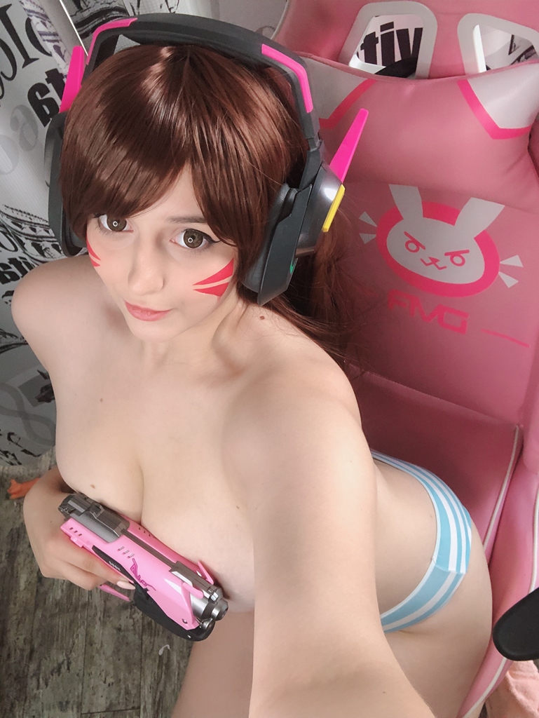 Ana Chuu – D.Va photo 3-7