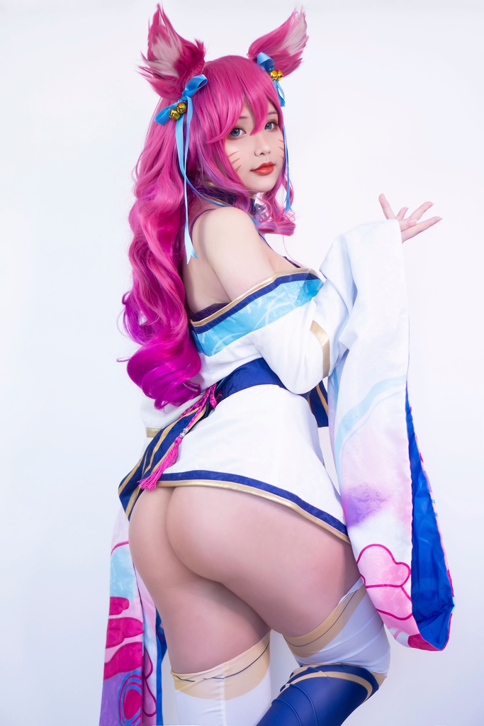 Hana Bunny – Spirit Blossom Ahri photo 1-1