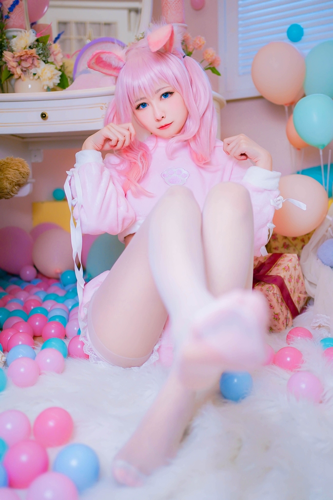 Arty Huang – Pink Bunny photo 1-13