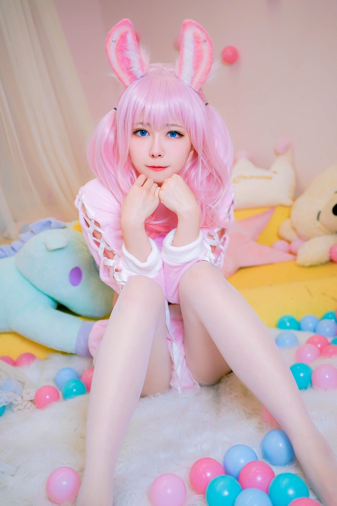 Arty Huang Pink Bunny 3