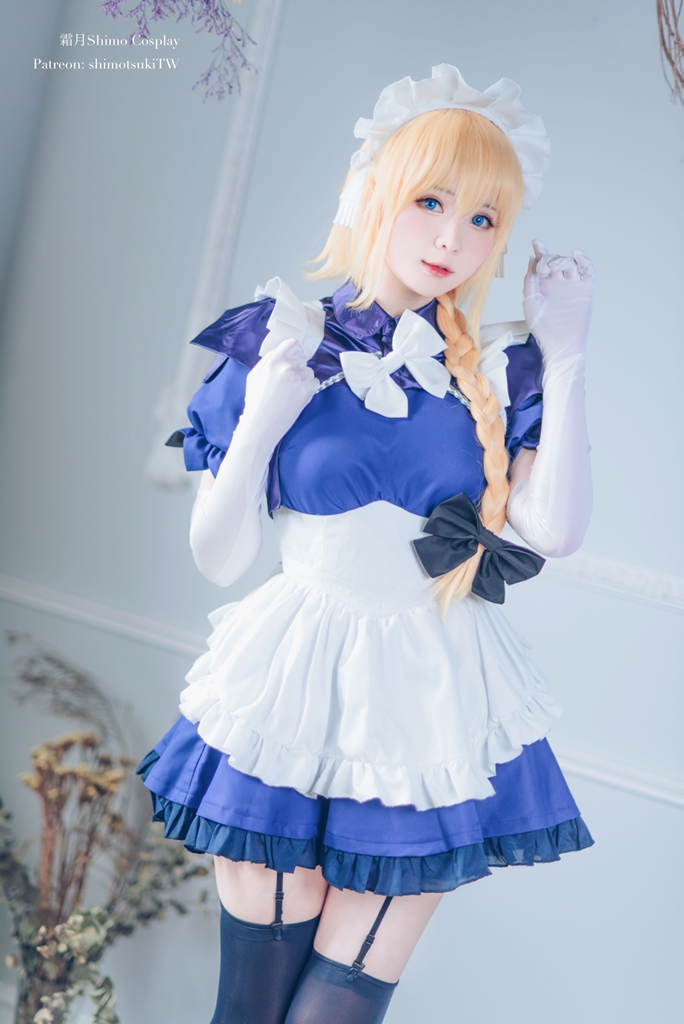 Shimo – Jeanne d’Arc Maid photo 1-1