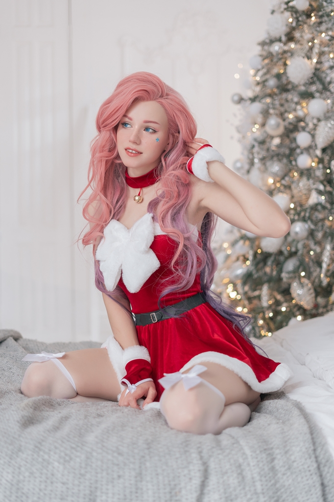 Shirogane Sama – Seraphine Xmas photo 1-13