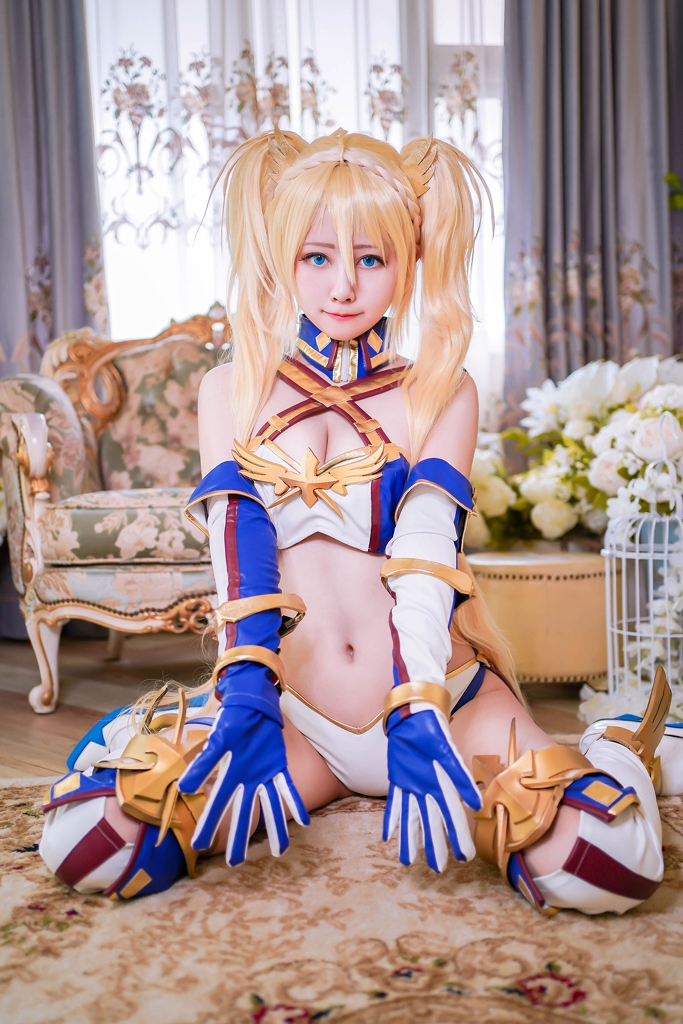 Arty Huang – Bradamante photo 1-15