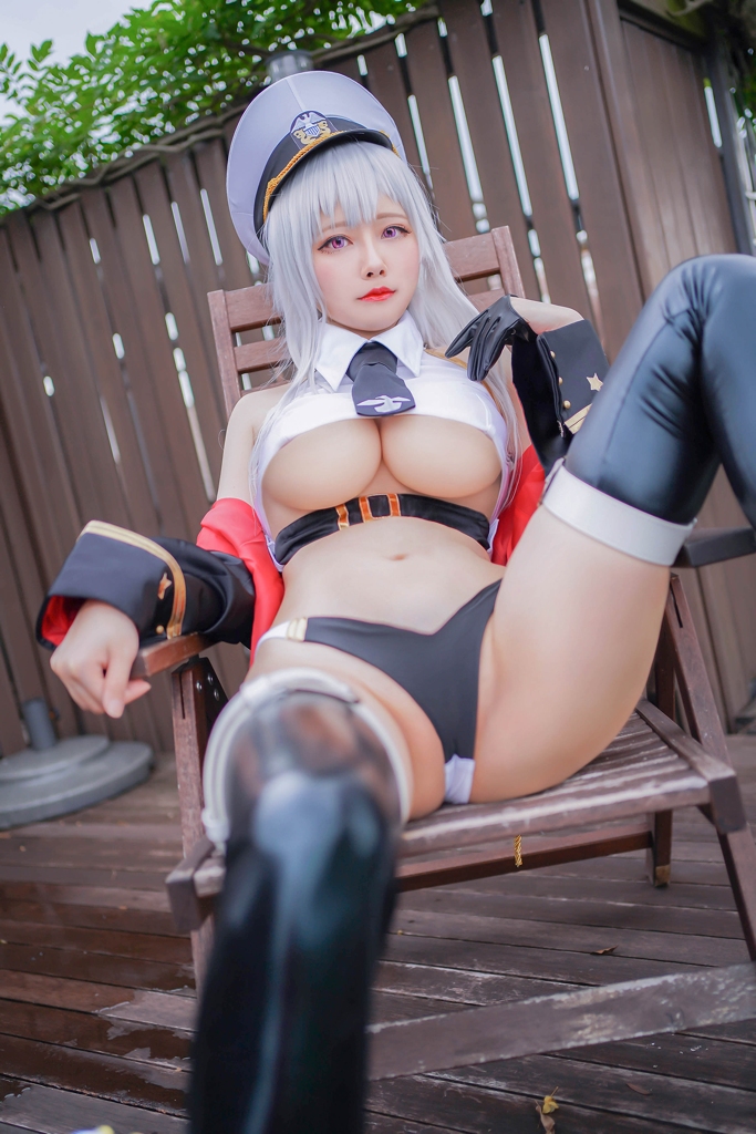 Arty Huang – Enterprise Swimsuit (Azur Lane) photo 1-3