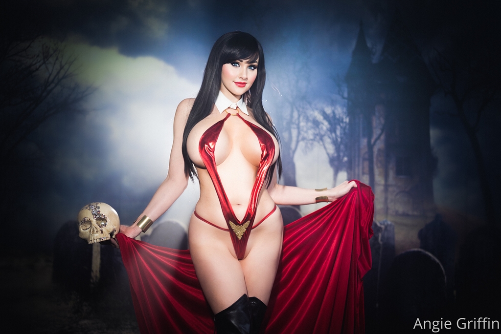 Angie Griffin – Vampirella photo 1-15