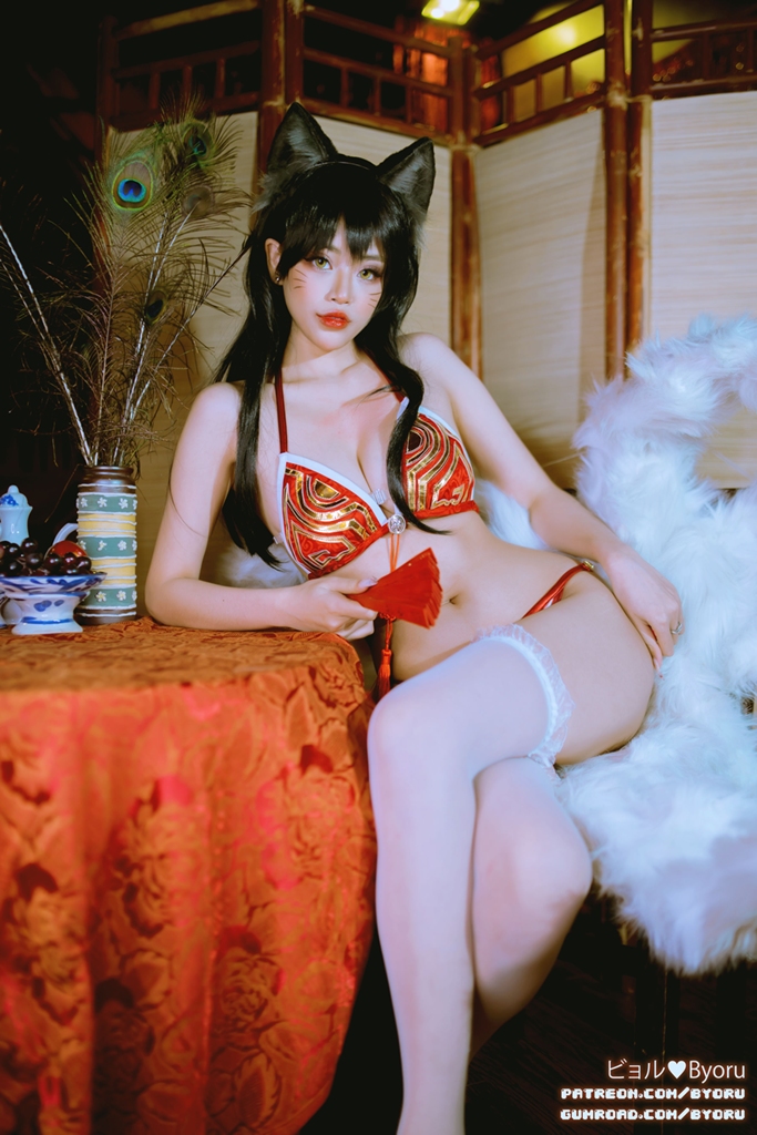 Byoru – Ahri Bikini photo 1-17