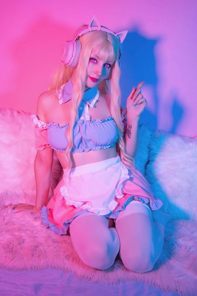 ShiroKitsune – Pink Maid photo 1-3