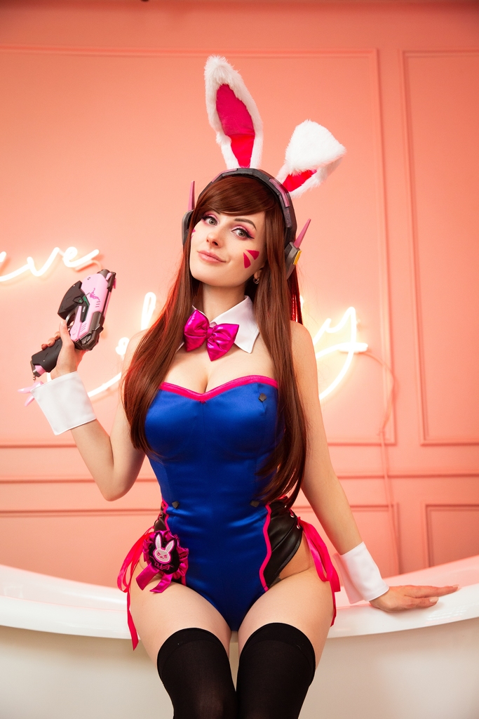 Rolyatis Taylor – D.Va Bunny Suit photo 1-19