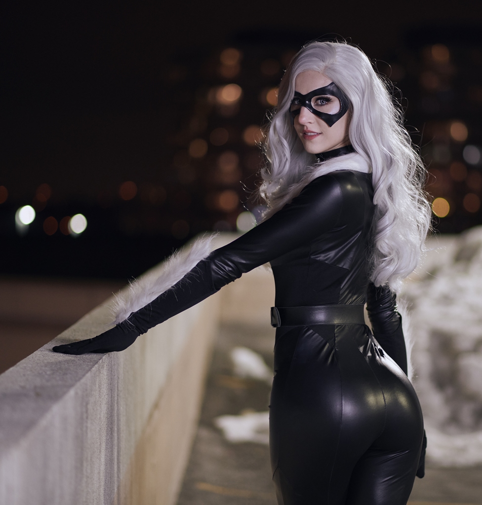 Luxlo Cosplay - Black Cat - Mitaku