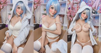 SweetieLine Rem White Cat Hoodie Cover