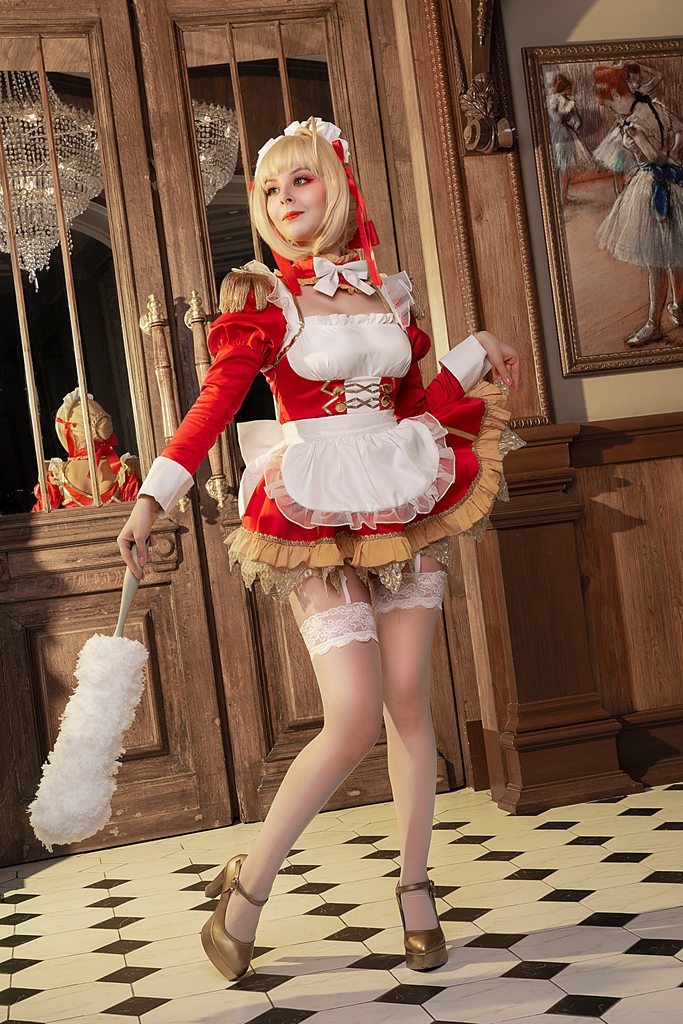 Helly von Valentine (Disharmonica) – Nero Maid photo 1-4