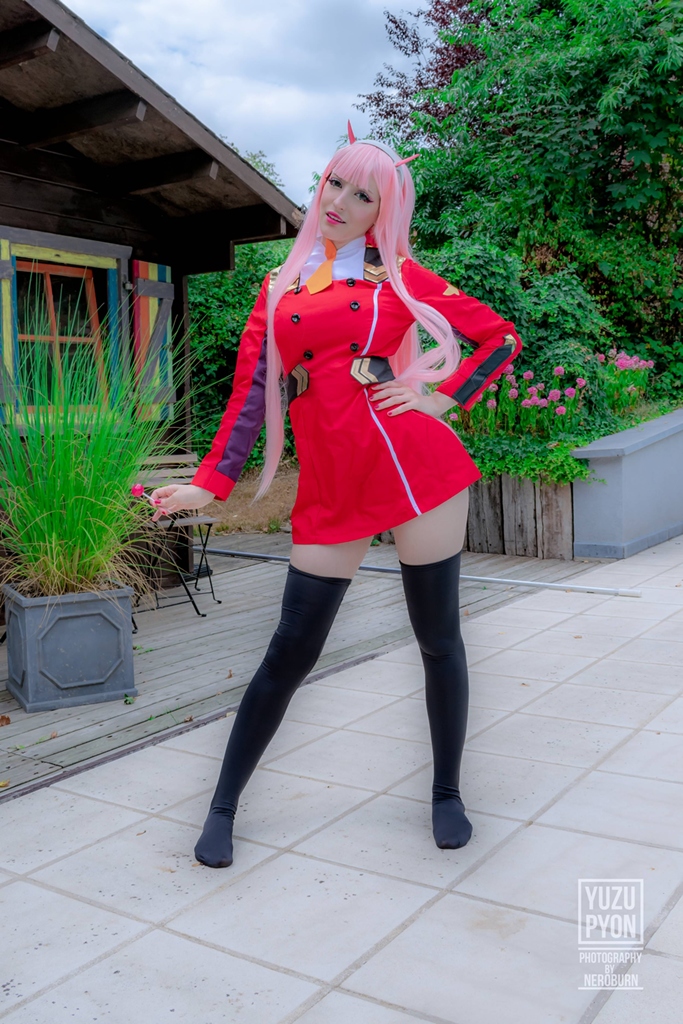 Yuzu Pyon – Zero Two photo 1-0