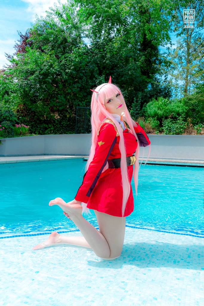 Yuzu Pyon – Zero Two photo 1-17