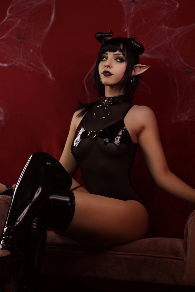 Aoy Queen – Black Succubus  photo 1-7