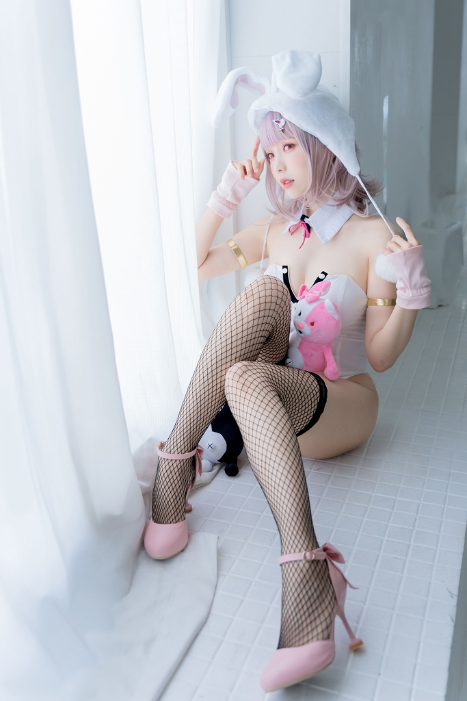 Ely – Chiaki Nanami Bunny photo 2-1