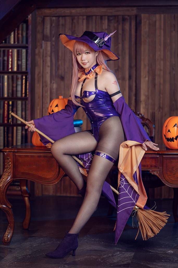 Makachan 麻花麻花酱 – Memphis Halloween (Azur Lane) photo 1-0