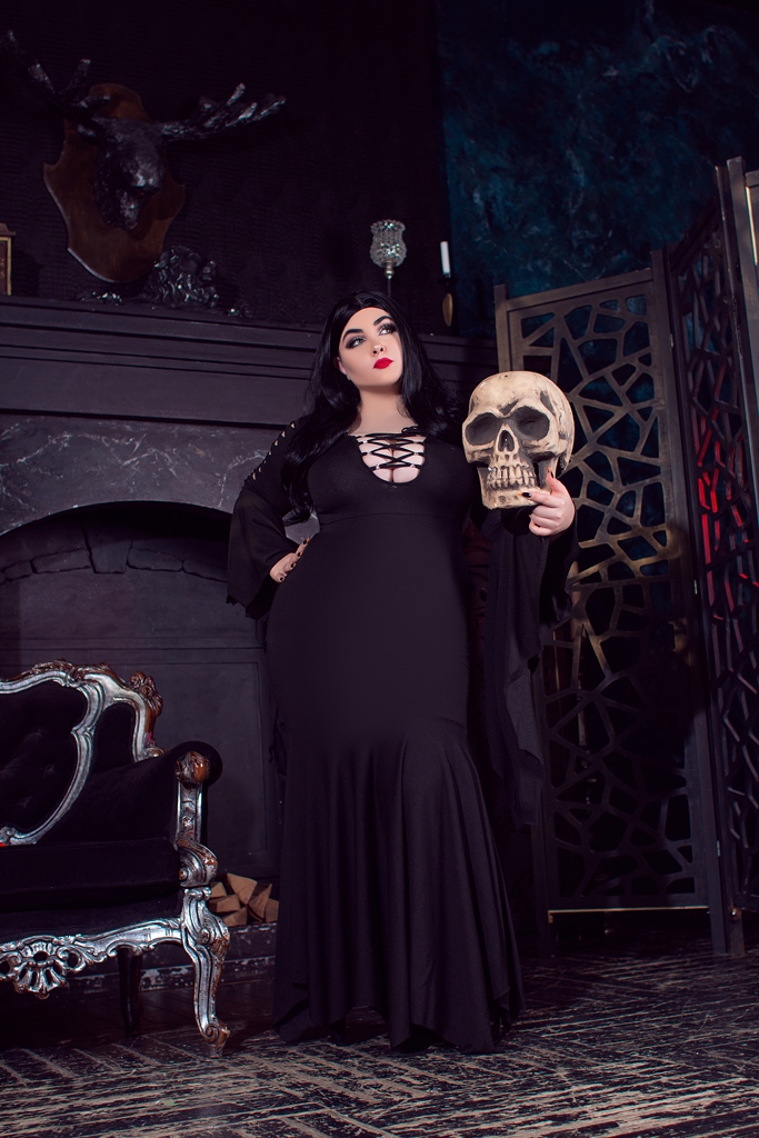 Marie Bunny – Morticia Addams photo 1-7