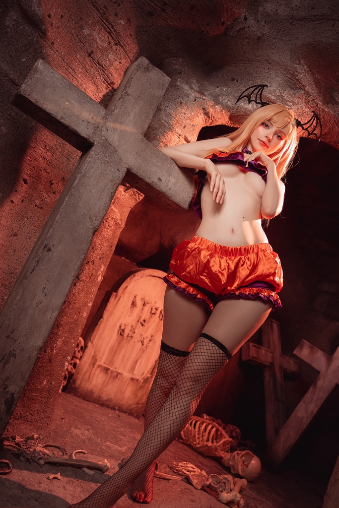 PeachMilky – Marin Kitagawa Halloween photo 1-4