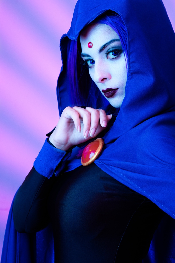 Valentina Kryp – Raven photo 1-9