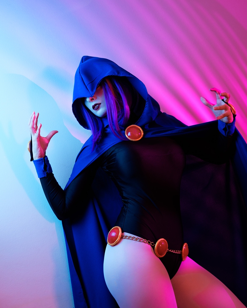 Valentina Kryp – Raven photo 1-15