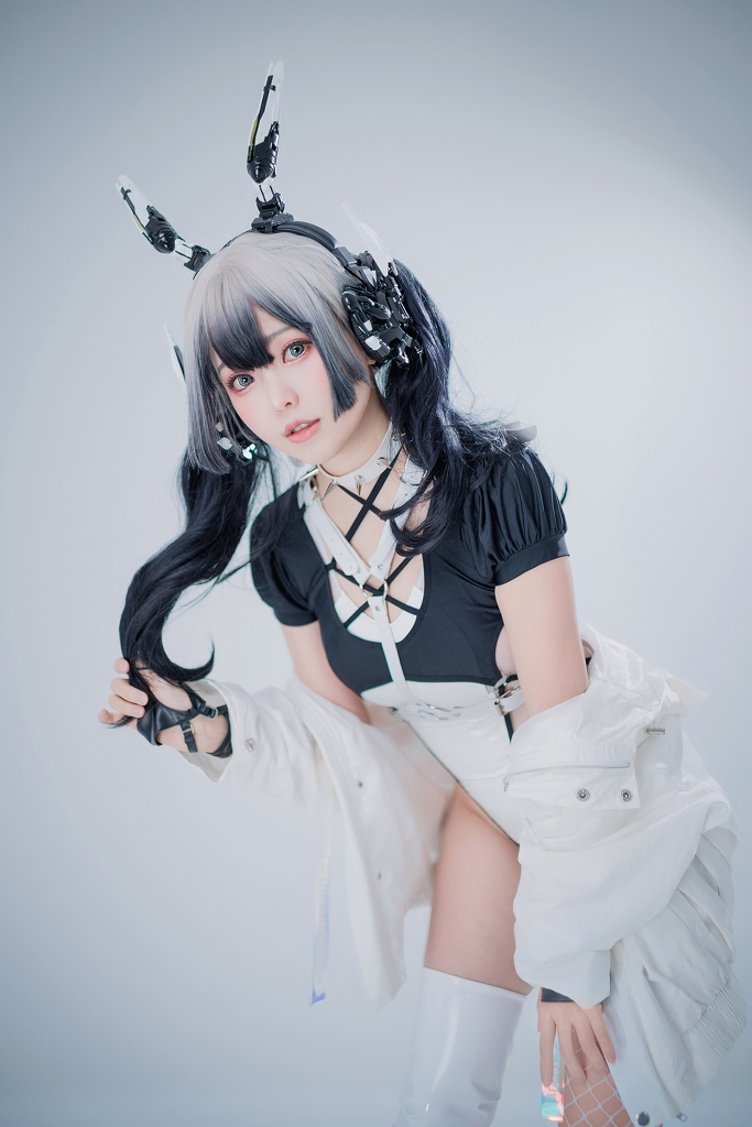 Ely – Cyber Girl Blanche photo 2-15