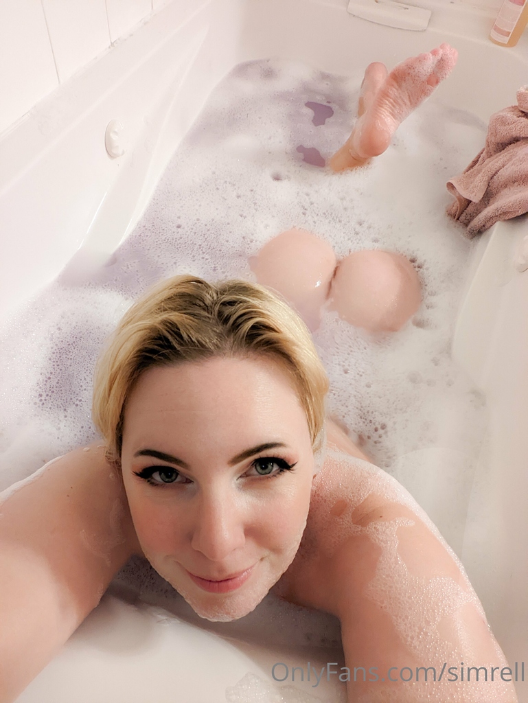 Katie Simrell – Bubble Bath photo 1-7
