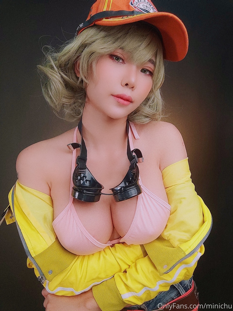 Minichu – Cindy Aurum photo 1-3