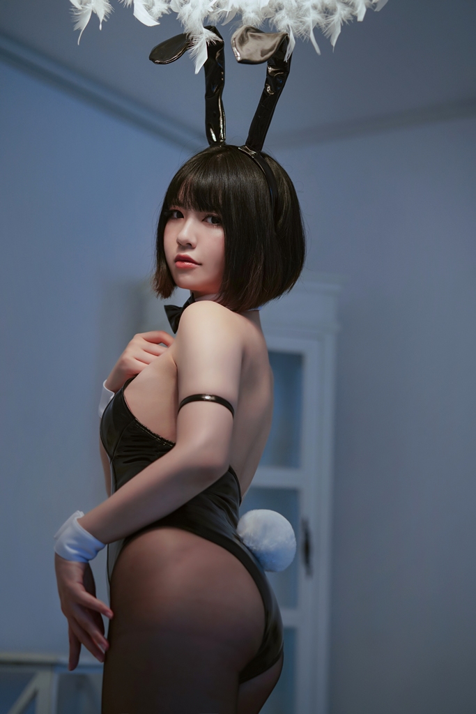 Banbanko 半半子 – Bunny Suit (mitaku.net) photo 1-8