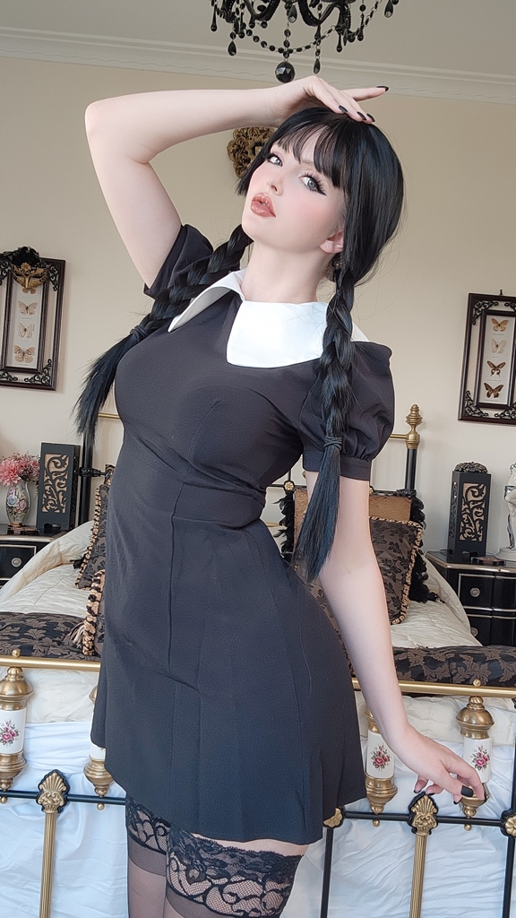 Mikomin – Wednesday Addams (mitaku.net) photo 2-1