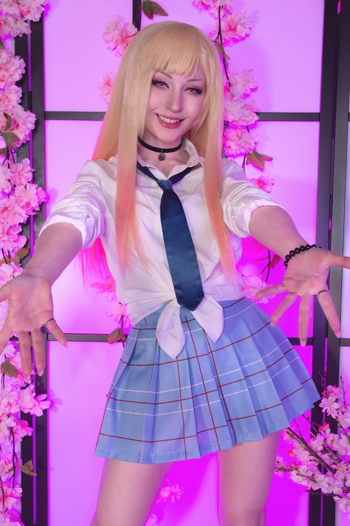 ShiroKitsune – Marin Kitagawa (mitaku.net) photo 1-2