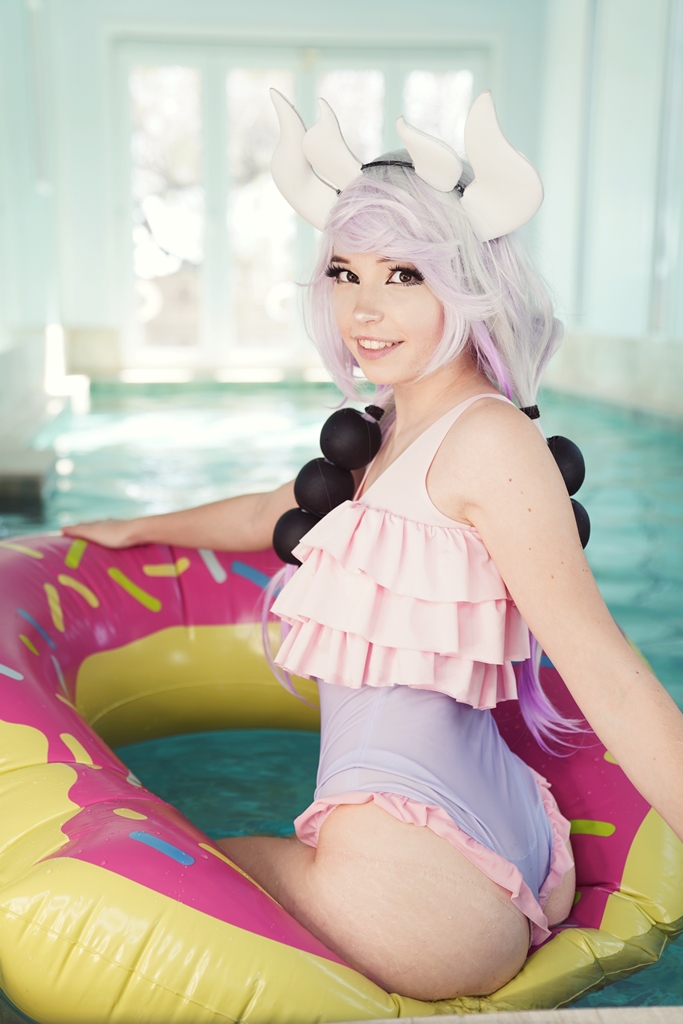 Belle Delphine – Kanna Kamui Swimsuit (mitaku.net) photo 1-2