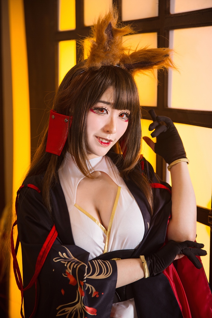 Larissa Rochefort – Akagi (Azur Lane) (mitaku.net) photo 1-1